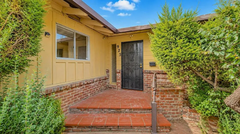 925 5th Street Lincoln, CA 95648