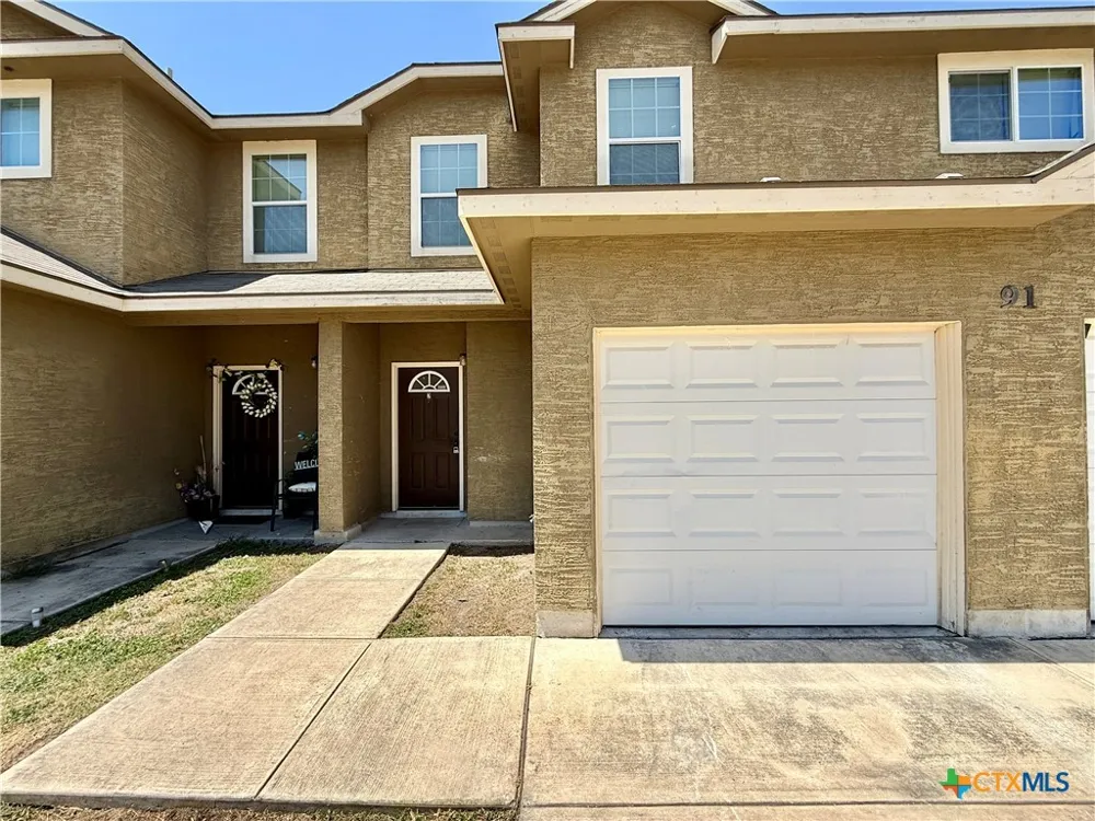 91 Plaza Drive #2 Universal City, TX 78148