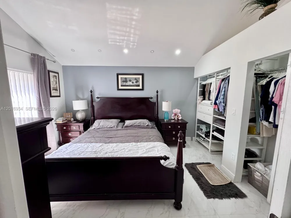 13700 SW 149th Cir Ln #4-60 Miami, FL 33186