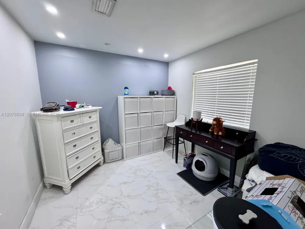 13700 SW 149th Cir Ln #4-60 Miami, FL 33186
