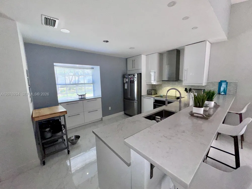 13700 SW 149th Cir Ln #4-60 Miami, FL 33186