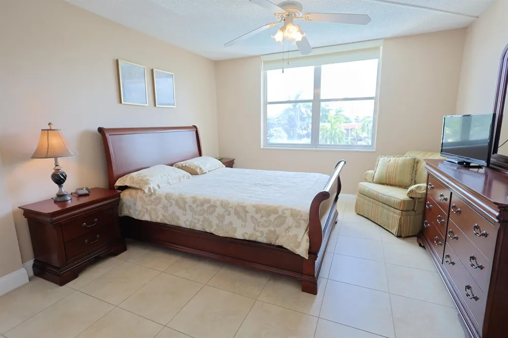 777 S Federal Highway #RP403 Pompano Beach, FL 33062