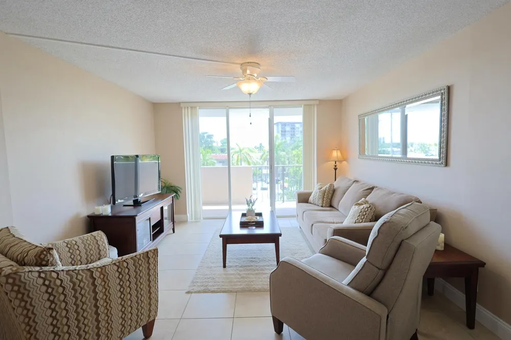 777 S Federal Highway #RP403 Pompano Beach, FL 33062