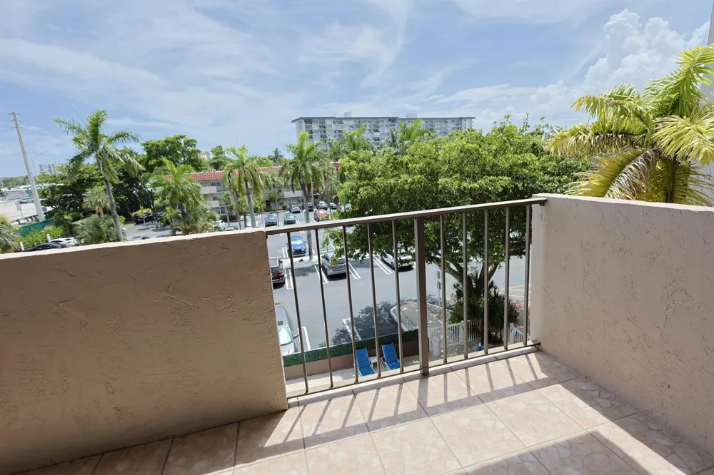 777 S Federal Highway #RP403 Pompano Beach, FL 33062