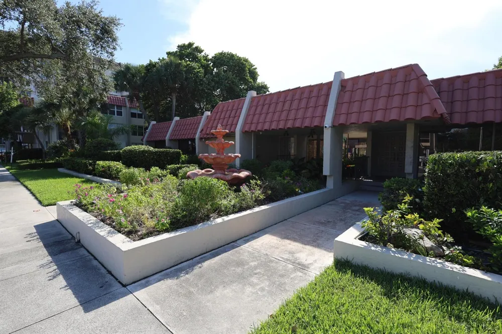 777 S Federal Highway #RP403 Pompano Beach, FL 33062