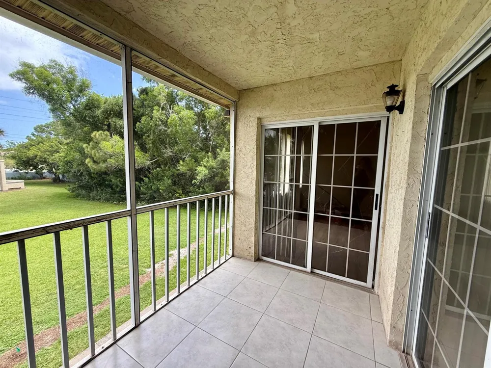 1673 SE GREEN ACRES CIRCLE #NN204 Port St. Lucie, FL 34952
