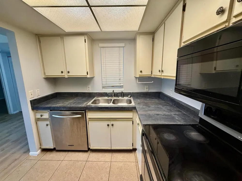 1673 SE GREEN ACRES CIRCLE #NN204 Port St. Lucie, FL 34952