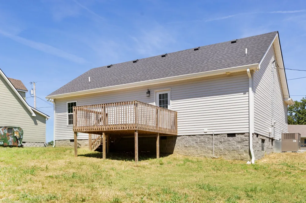 195 Southview Dr Lewisburg, TN 37091