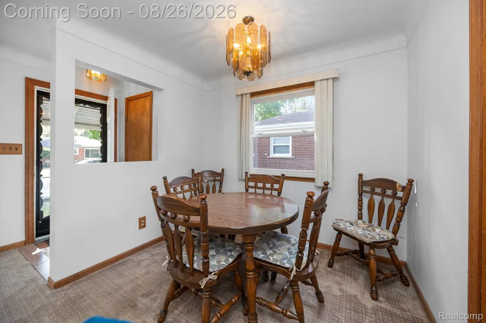 9137 Columbia Redford Charter Township, MI 48239