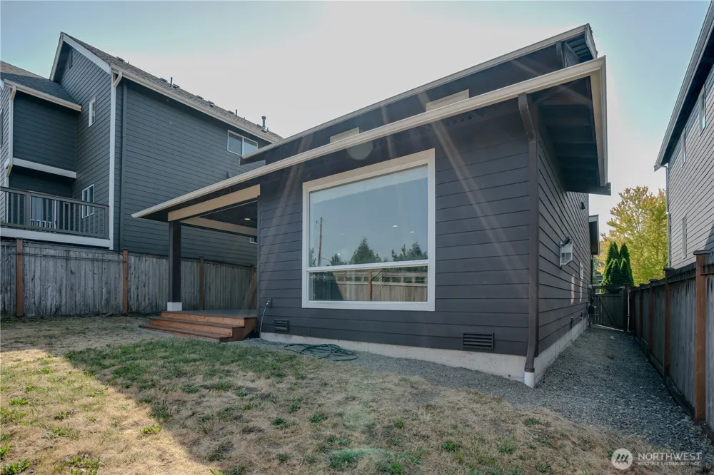 27128 106th Avenue SE Kent, WA 98030