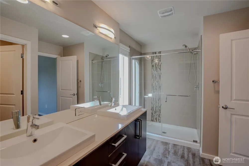 27128 106th Avenue SE Kent, WA 98030