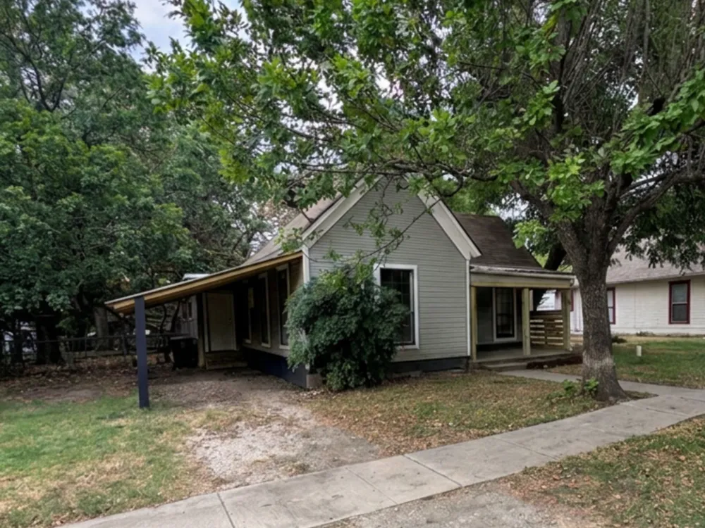 328 E High Street Wills Point, TX 75169