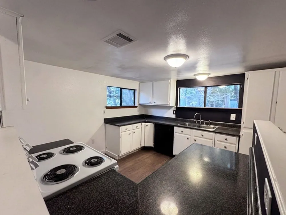 328 E High Street Wills Point, TX 75169