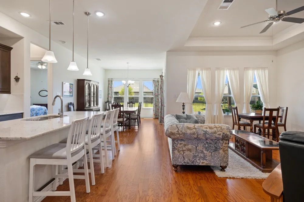 918 Capella Lane Mansfield, TX 76063