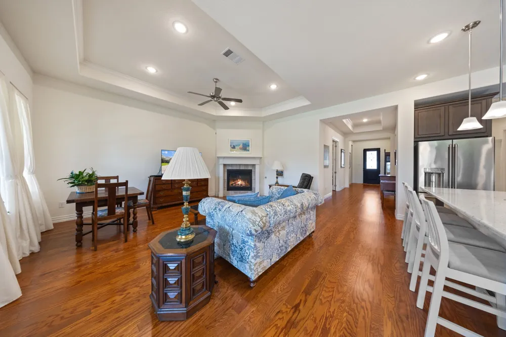 918 Capella Lane Mansfield, TX 76063
