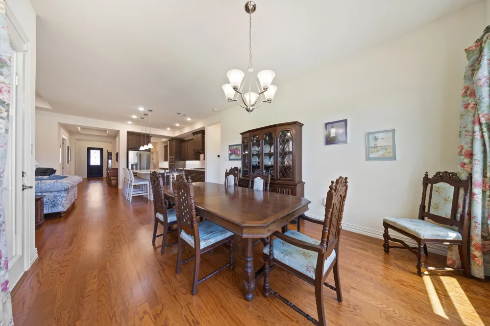 918 Capella Lane Mansfield, TX 76063