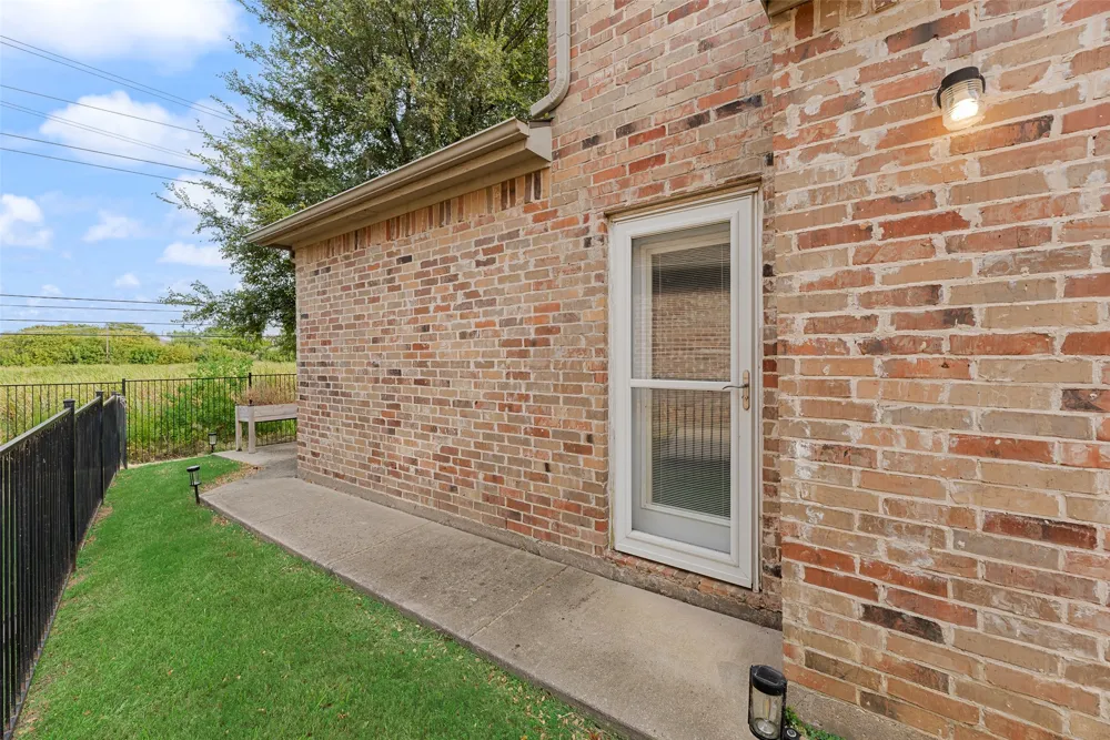 1230 Bethel School Court Coppell, TX 75019