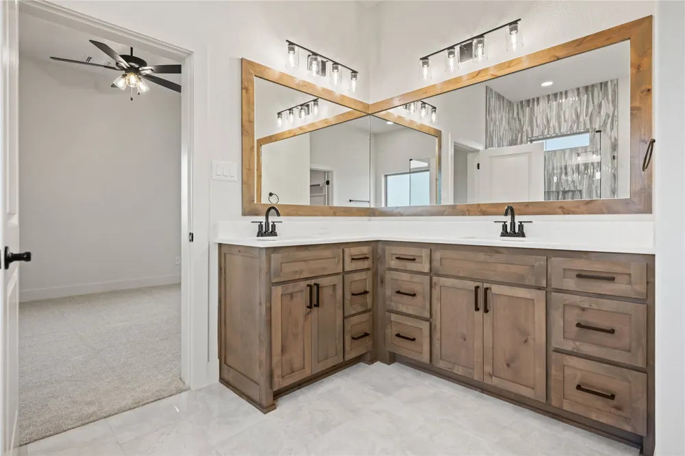 7004 Ranch View Place Springtown, TX 76082