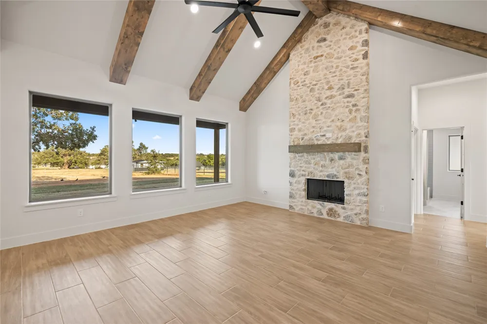 7004 Ranch View Place Springtown, TX 76082
