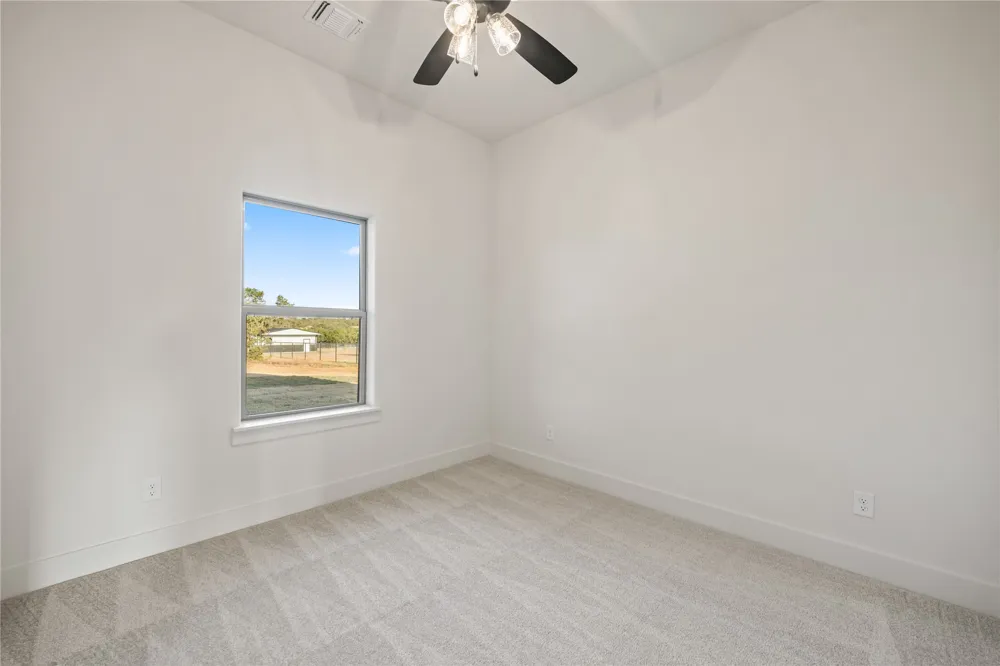 7004 Ranch View Place Springtown, TX 76082