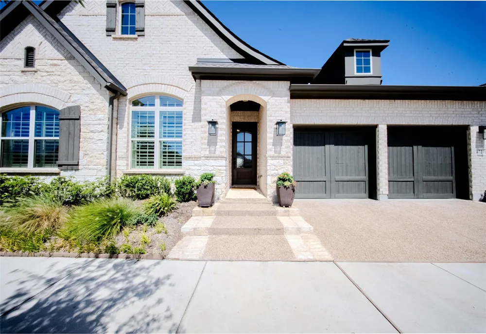 4721 Kings Garden Parkway Arlington, TX 76005