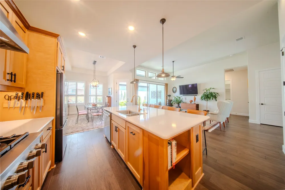 4721 Kings Garden Parkway Arlington, TX 76005