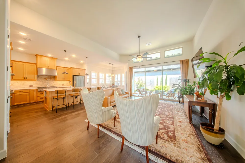 4721 Kings Garden Parkway Arlington, TX 76005