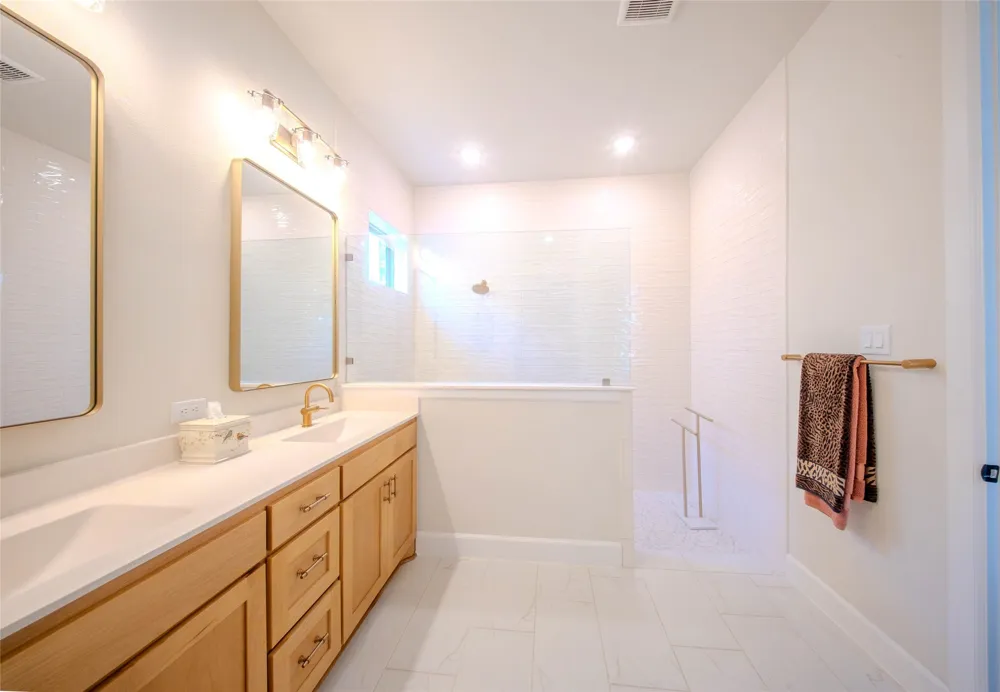 4721 Kings Garden Parkway Arlington, TX 76005