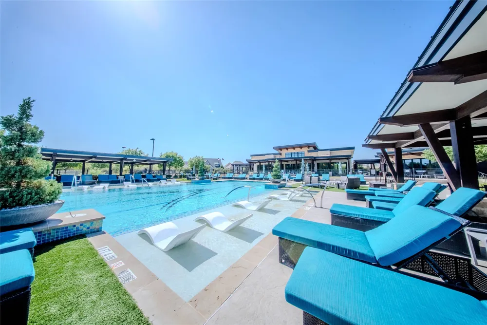 4721 Kings Garden Parkway Arlington, TX 76005