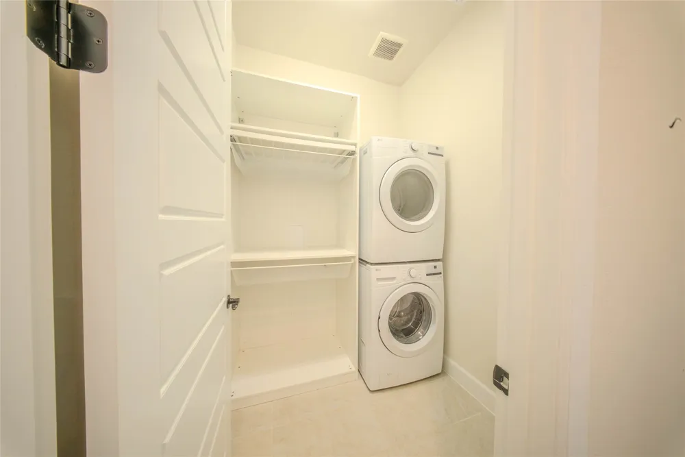 4721 Kings Garden Parkway Arlington, TX 76005
