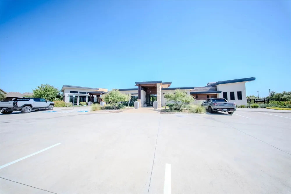4721 Kings Garden Parkway Arlington, TX 76005