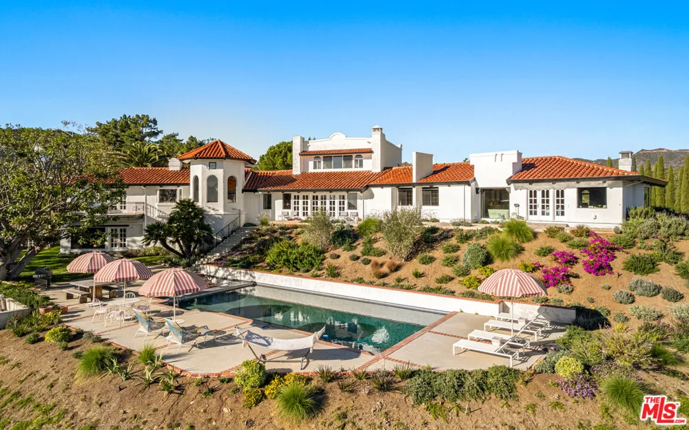 33261 Decker School Road Malibu, CA 90265