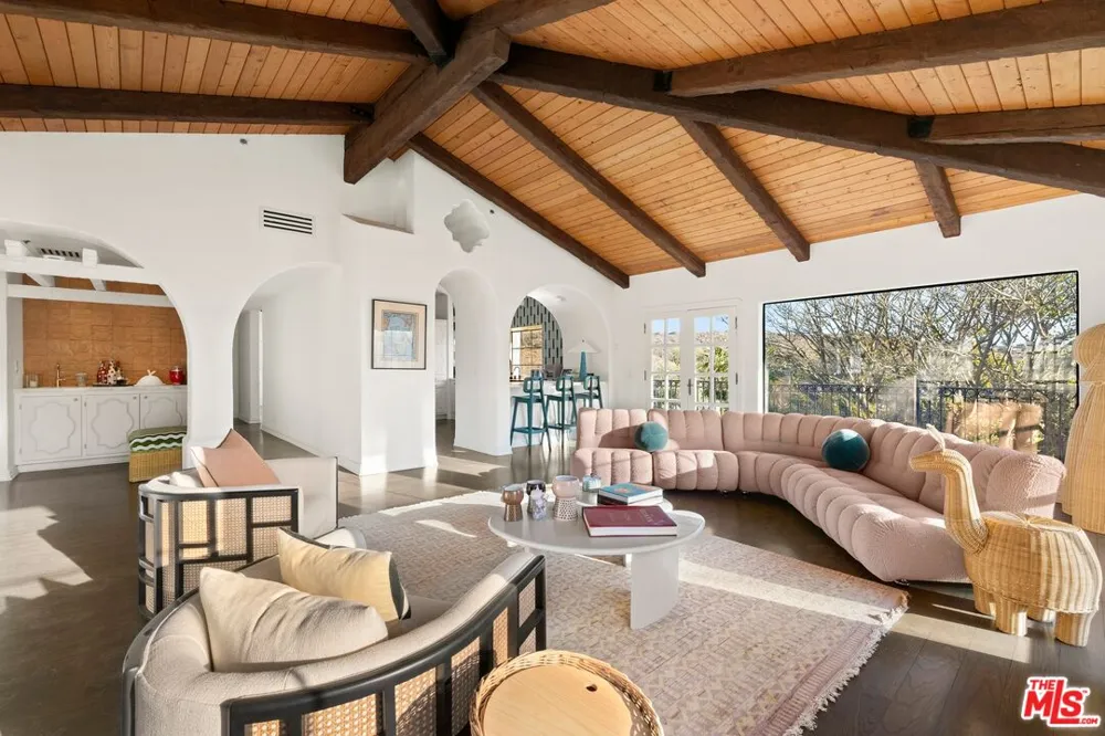 33261 Decker School Road Malibu, CA 90265