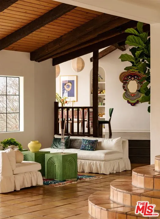 33261 Decker School Road Malibu, CA 90265