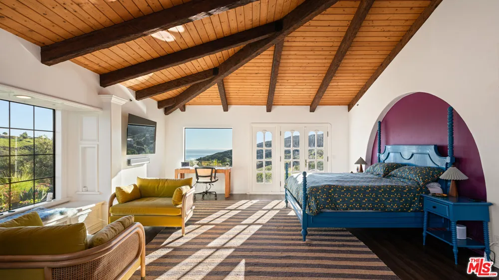 33261 Decker School Road Malibu, CA 90265