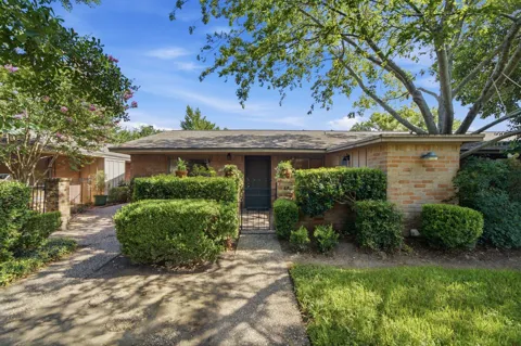 1529 Wirt Road #60