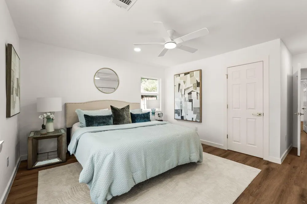 5207 Hummingbird Street Houston, TX 77035