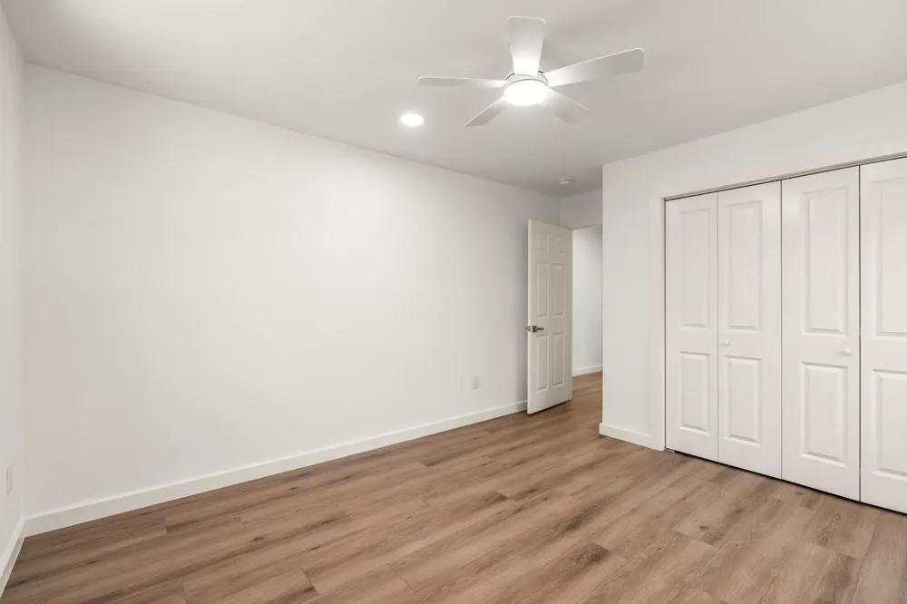 5207 Hummingbird Street Houston, TX 77035