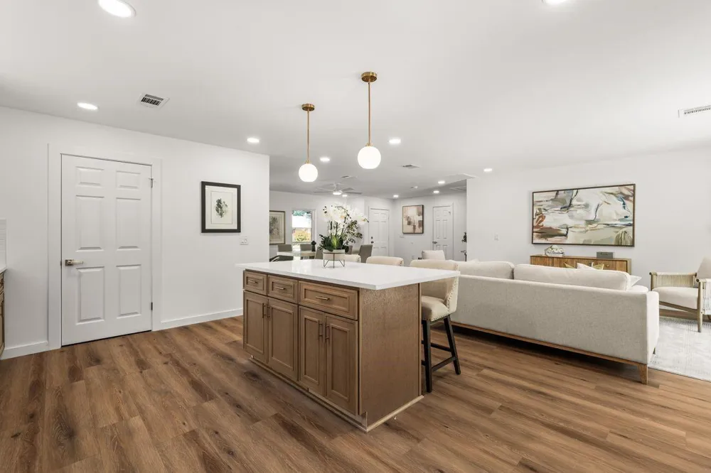 5207 Hummingbird Street Houston, TX 77035
