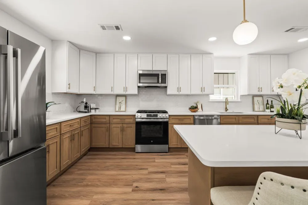 5207 Hummingbird Street Houston, TX 77035