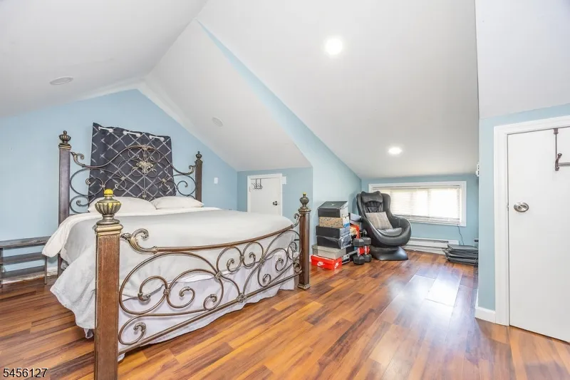 420 Dewitt Ave Belleville, NJ 07109