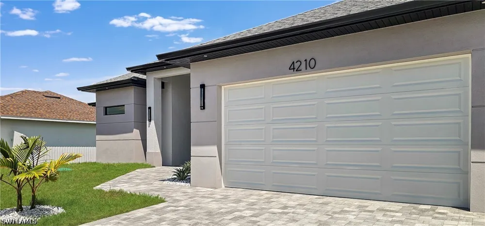 30th Street SW Lehigh Acres, FL 33976