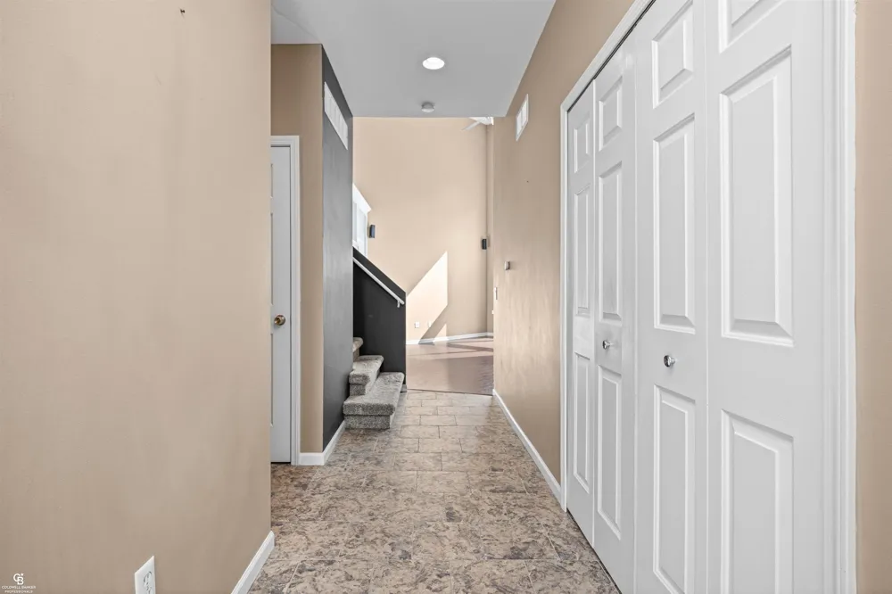 37909 Sunnybrook Street Harrison Charter Township, MI 48045