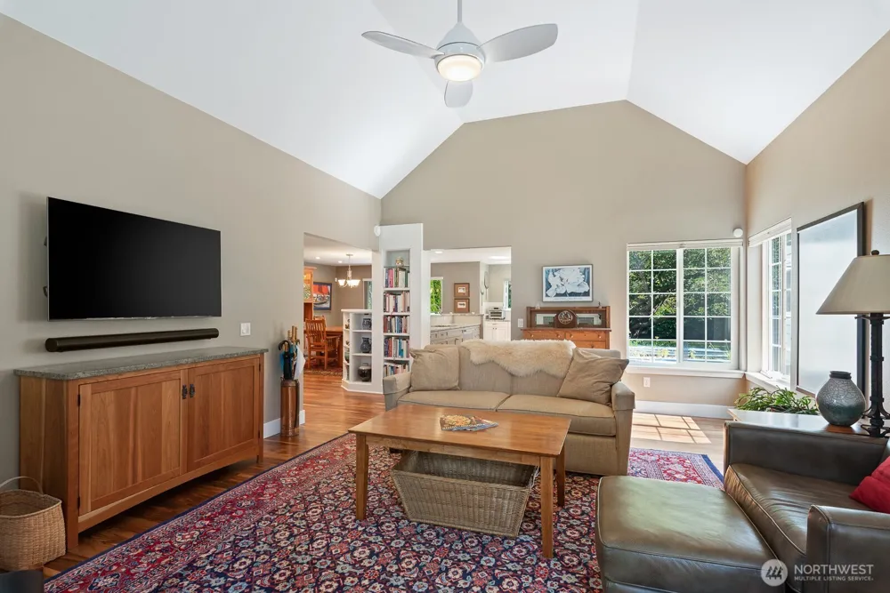 4603 San Juan Avenue Anacortes, WA 98221