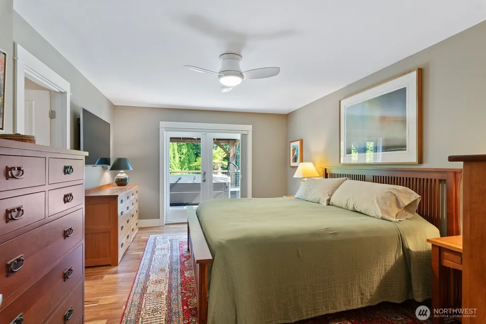 4603 San Juan Avenue Anacortes, WA 98221