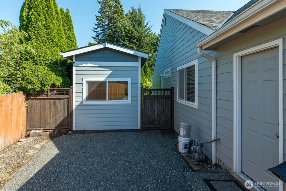4603 San Juan Avenue Anacortes, WA 98221