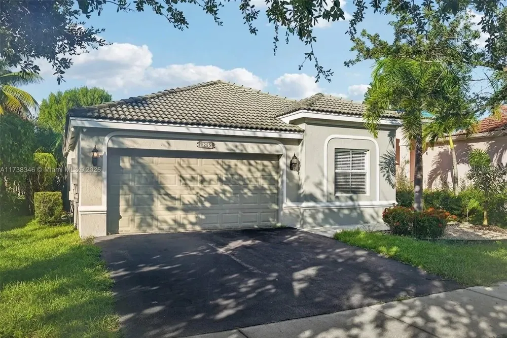 1283 CHINABERRY DRIVE Weston, FL 33327