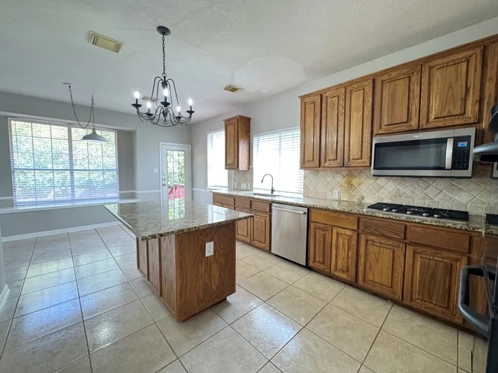 5844 Back Bay Lane Austin, TX 78739