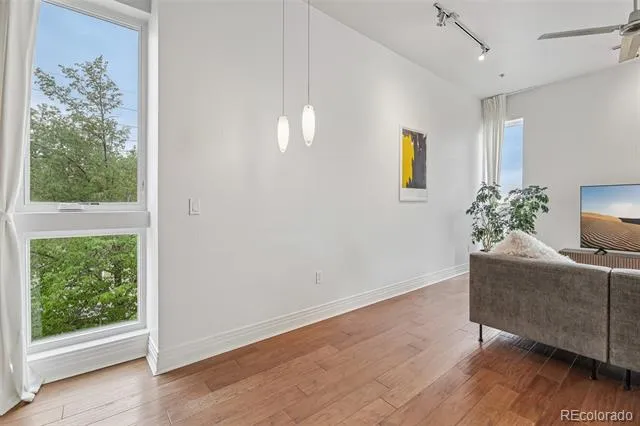 2460 W 29th Avenue #202 Denver, CO 80211