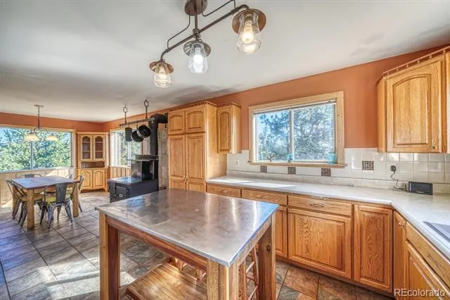741 Wolfe Road Hartsel, CO 80449